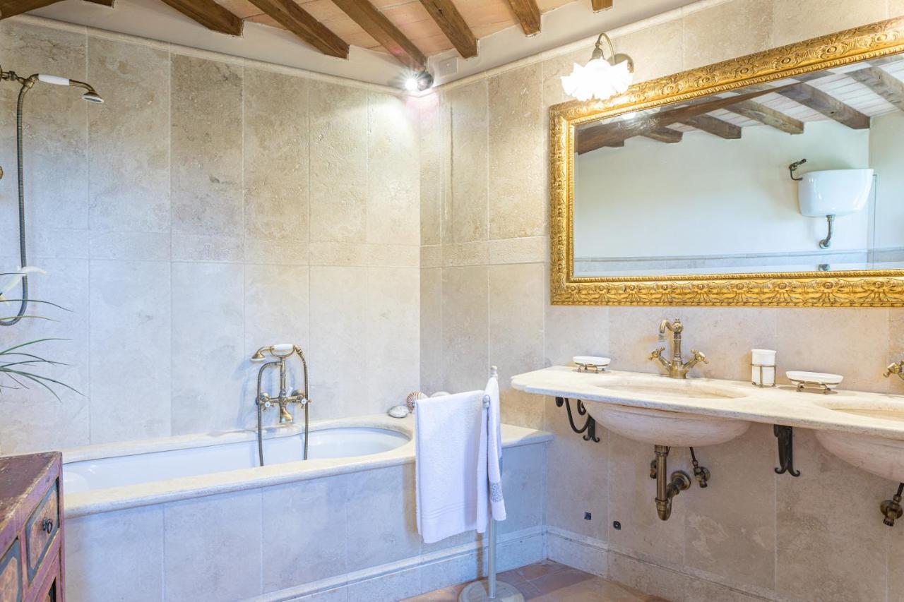 Bed and Breakfast Casale Dalmanuta San Venanzo Esterno foto